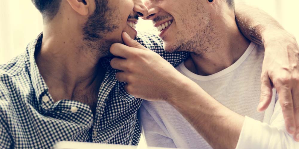 21 Gay Symptoms That You May Have
